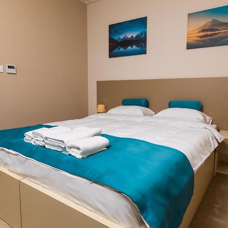 Garni Hotel Imperium سوبوتيتْسا المظهر الخارجي الصورة
